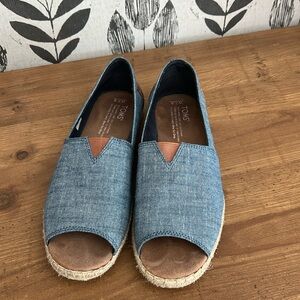 TOMS Women's Alpargata Chambray Slide On - Size 7.5
